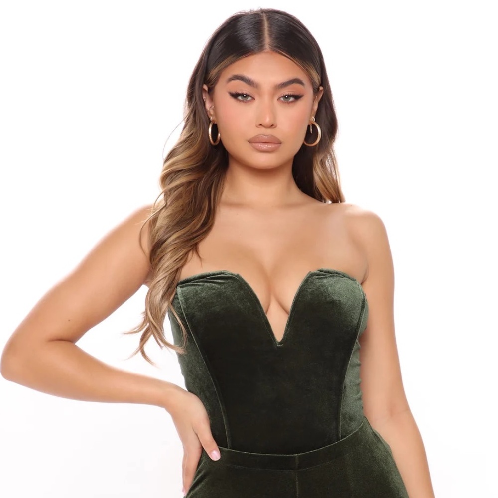 Fashion Nova Velvet Corset Bodysuit